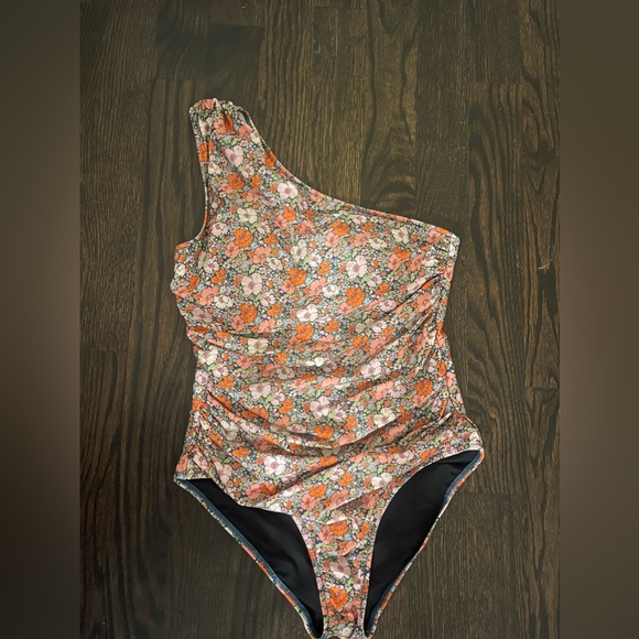 Ruched one-shoulder one-piece in Liberty® Meadow Song fabric - Picture 2 of 3